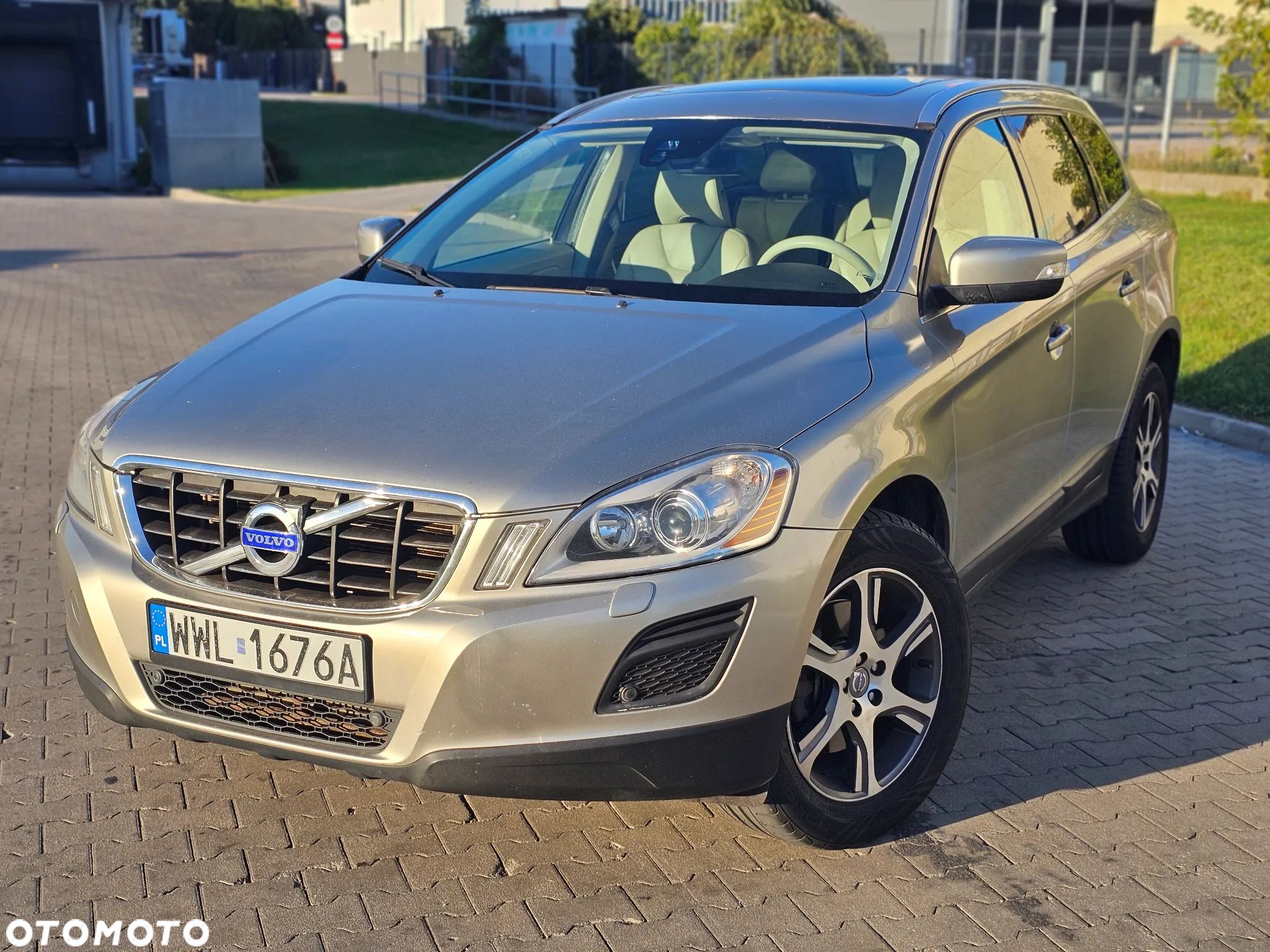 Volvo XC 60 D5 AWD Summum - 1