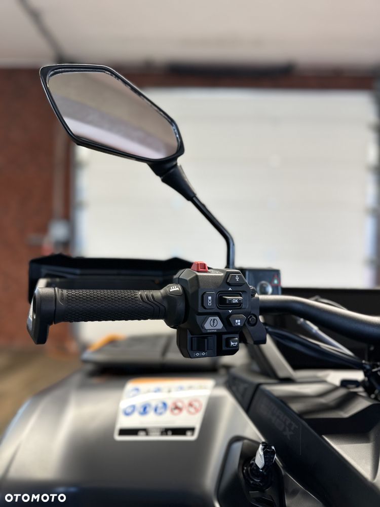 Can-Am Outlander - 20