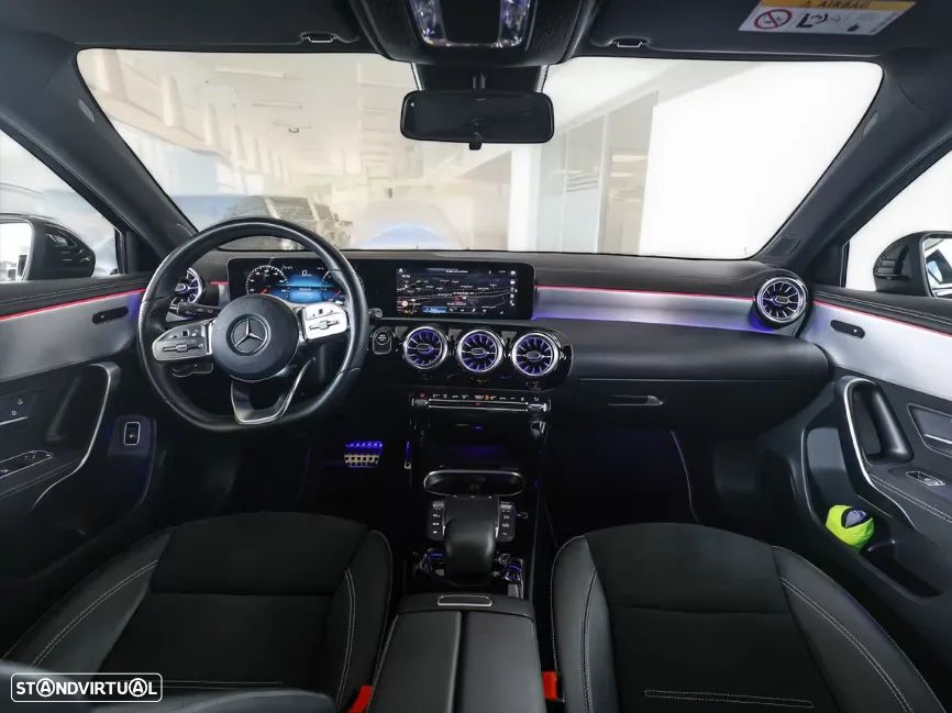 Mercedes-Benz A 250 e AMG Line - 5