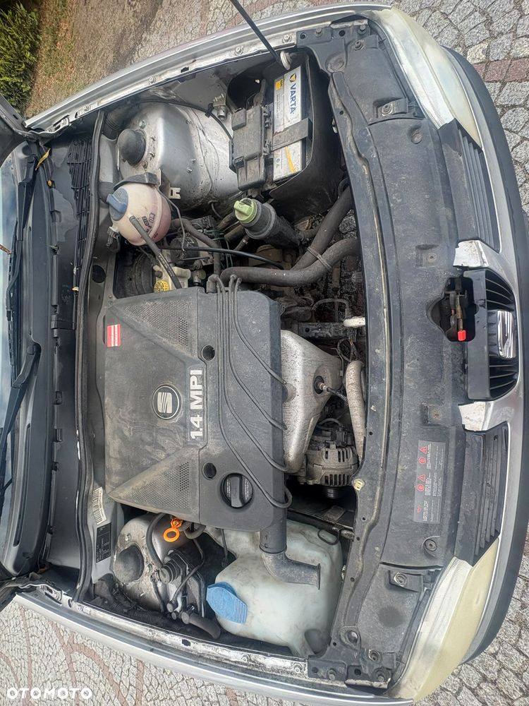 Seat Ibiza 1.4i Select - 18