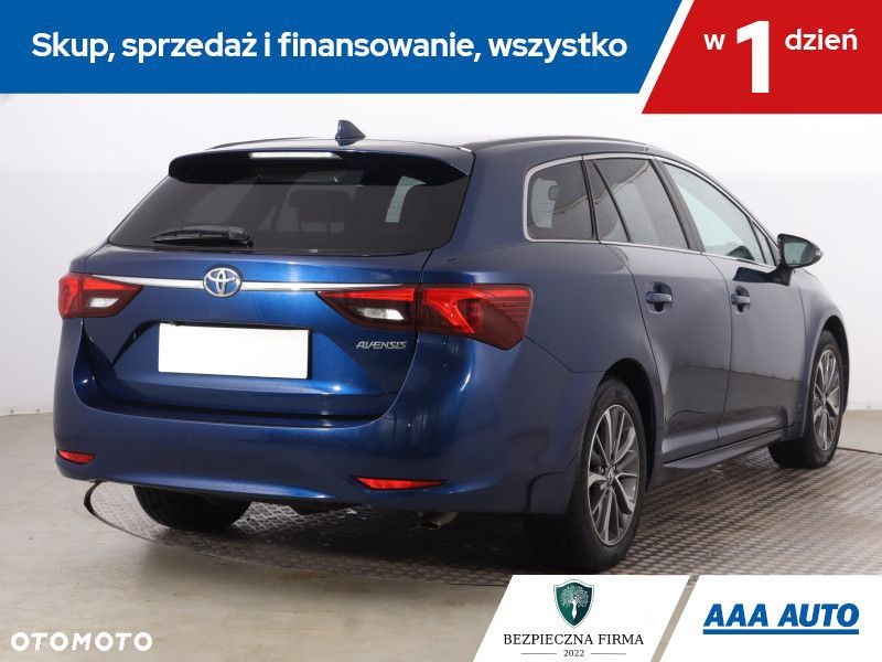 Toyota Avensis - 7