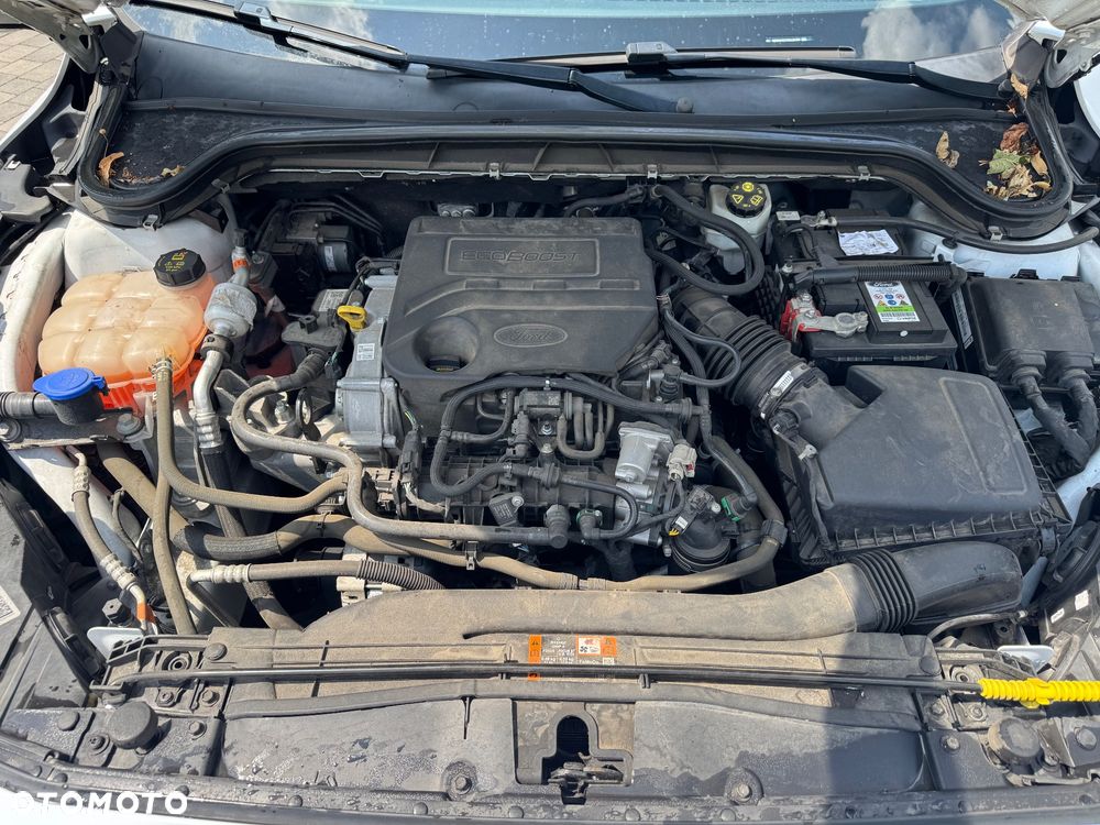 Ford Focus 1.0 EcoBoost Start-Stopp-System ST-LINE DESIGN - 15