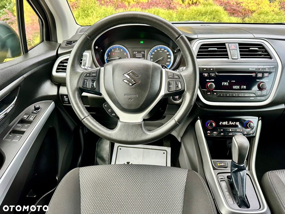 Suzuki SX4 S-Cross 1.6 VVT CVT 4x2 Comfort+ - 29