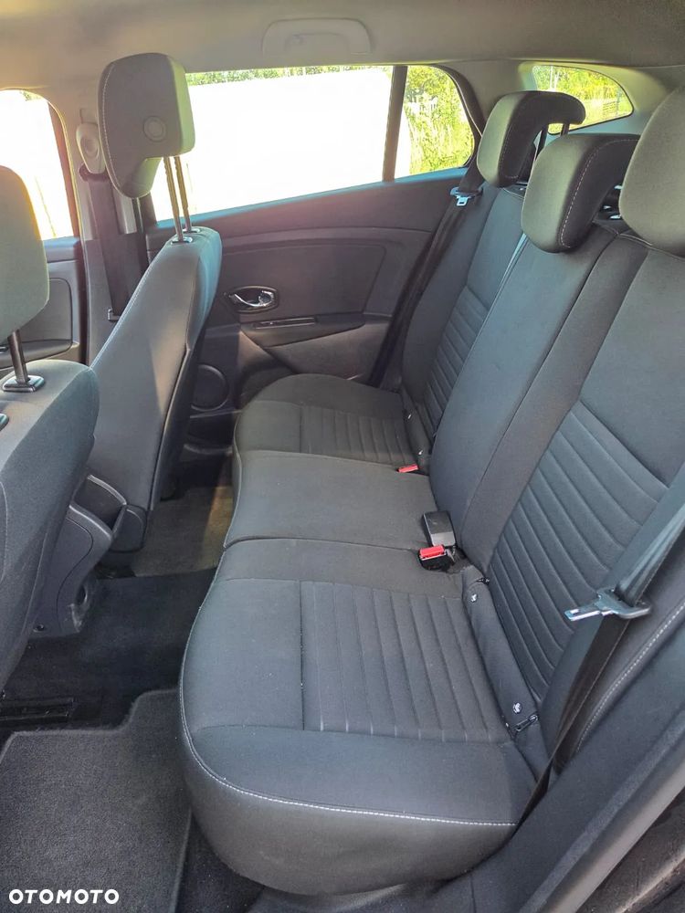 Renault Megane 1.5 dCi Limited - 12