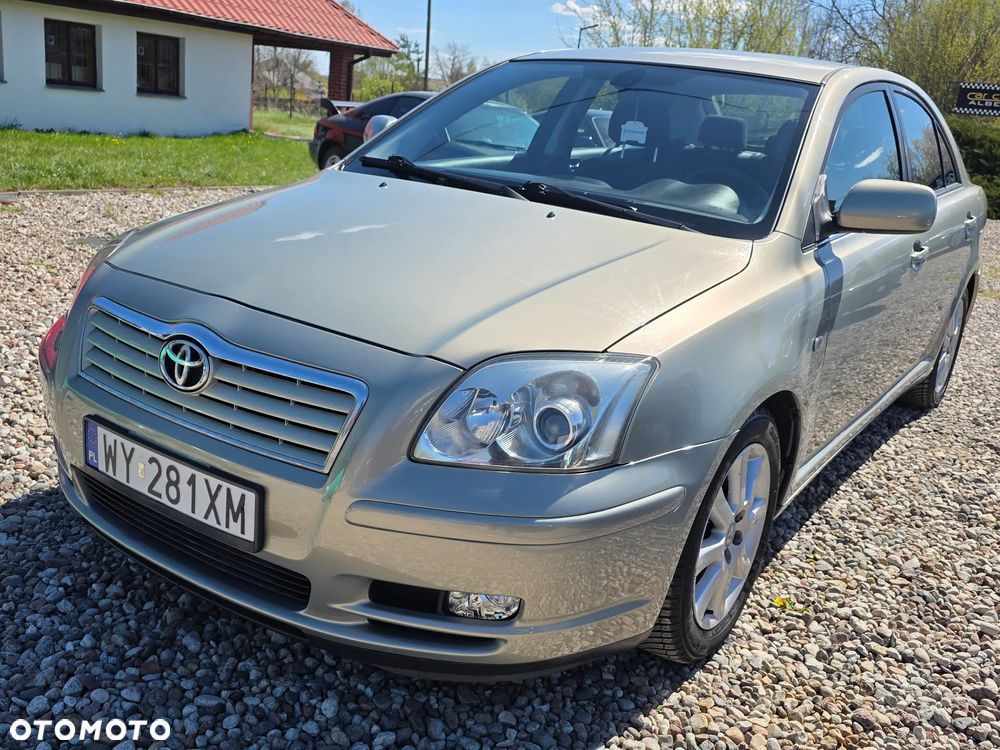 Toyota Avensis 2.0 VVT-i Sol - 2
