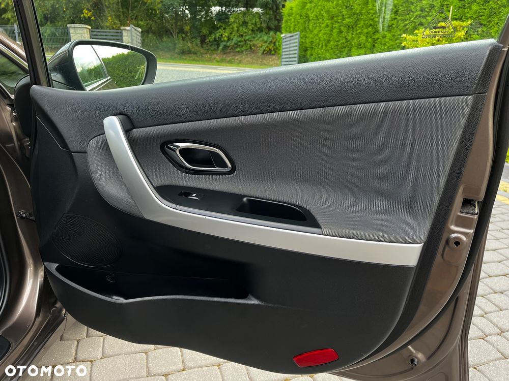 Kia Ceed 1.6 CRDi 128 Dream Team Edition - 19