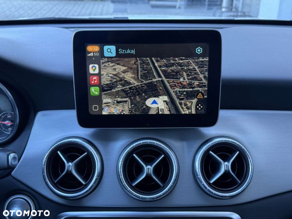 Mercedes-Benz CLA 200 7G-DCT AMG Line - 26