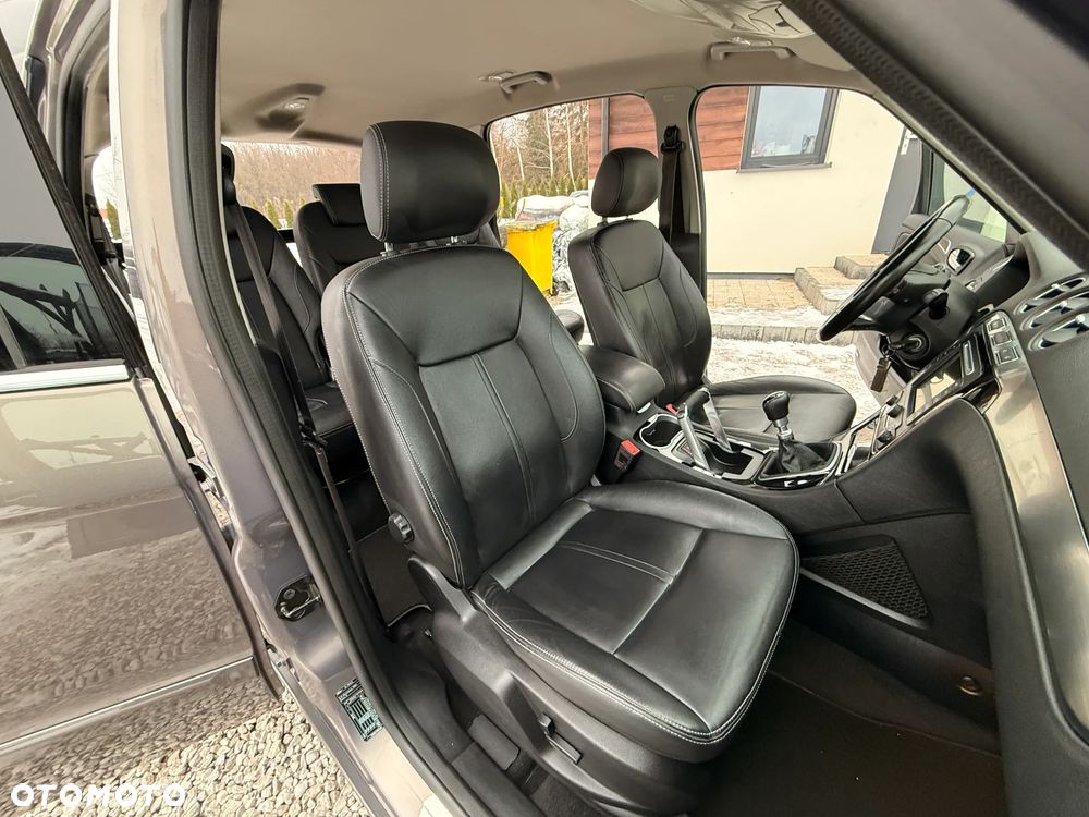 Ford S-Max 2.0 TDCi Ambiente - 26