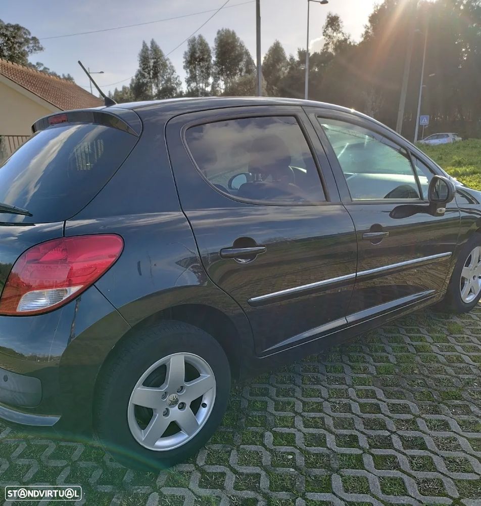 Peugeot 207 1.4 VTi Active - 3