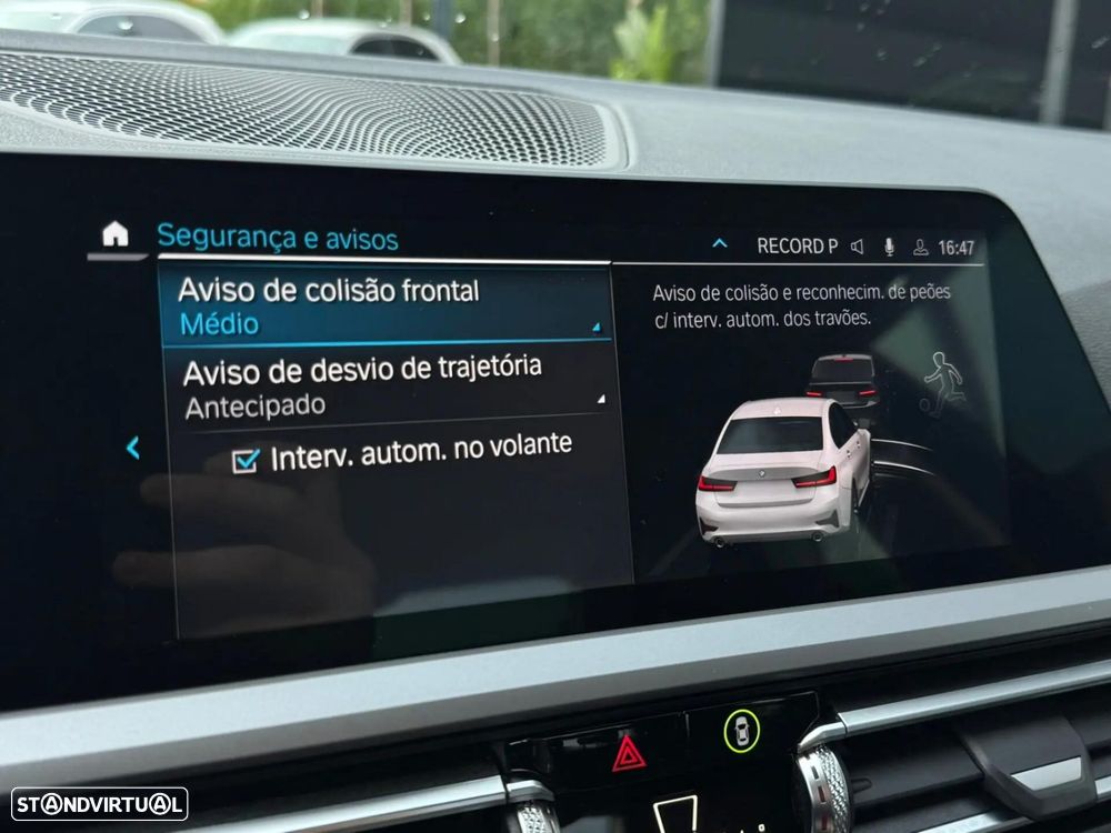 BMW 330 e Corporate Edition Auto - 52