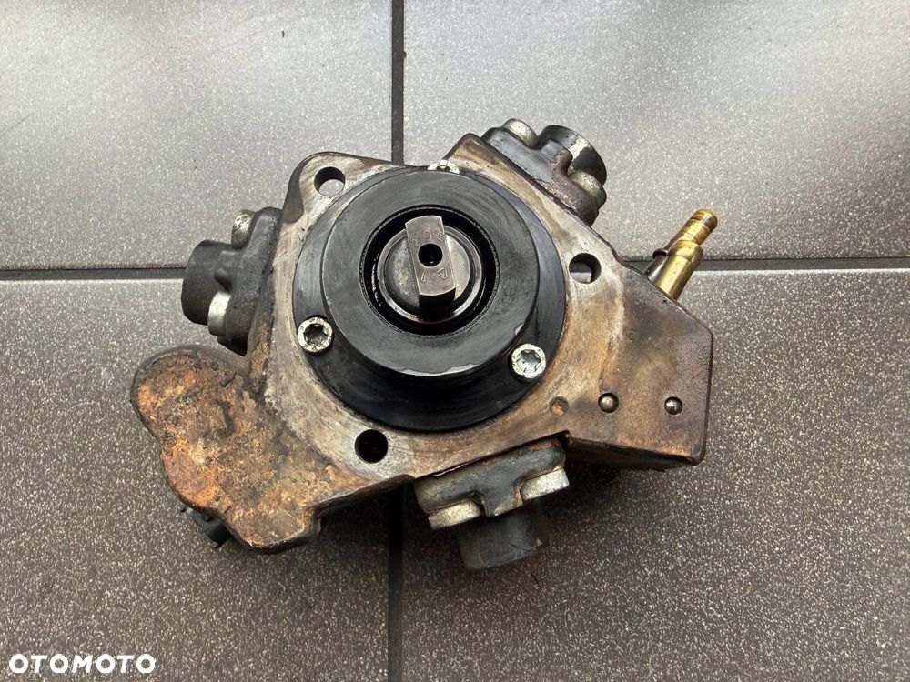 POMPA WTRYSKOWA 1.3 JTD MULTIJET FIAT OPEL 0445010122 BOSCH - 2