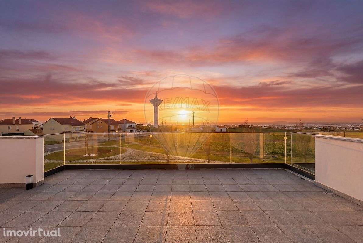 Moradia T4 para venda - Grande imagem: 3/50