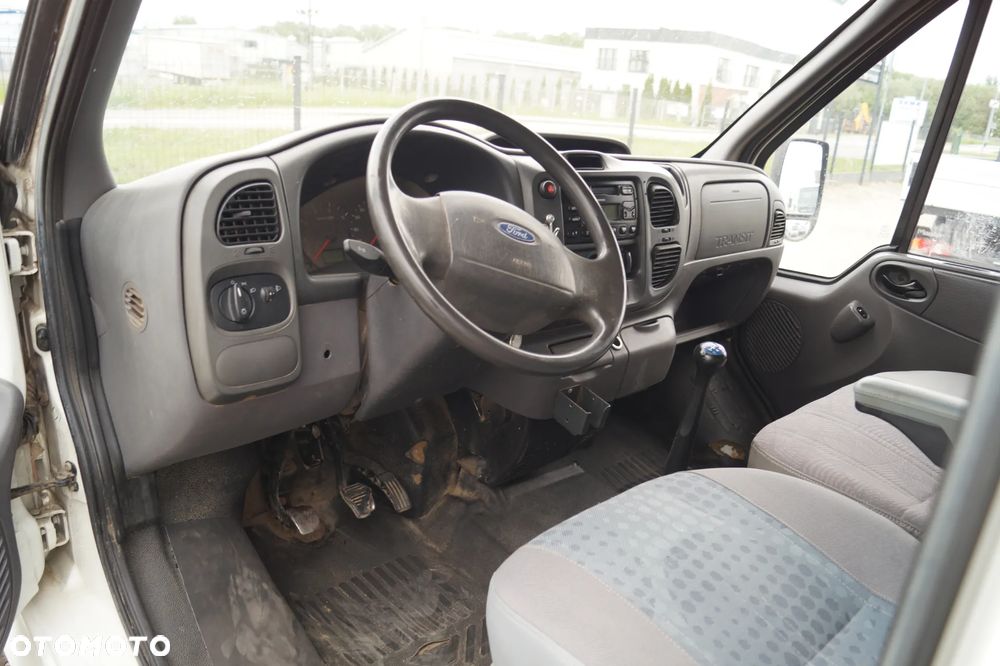 Ford TRANSIT - 27