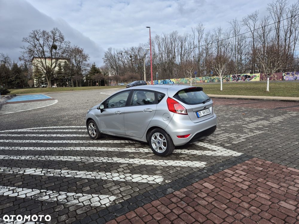 Ford Fiesta 1.0 Champions Edition - 4
