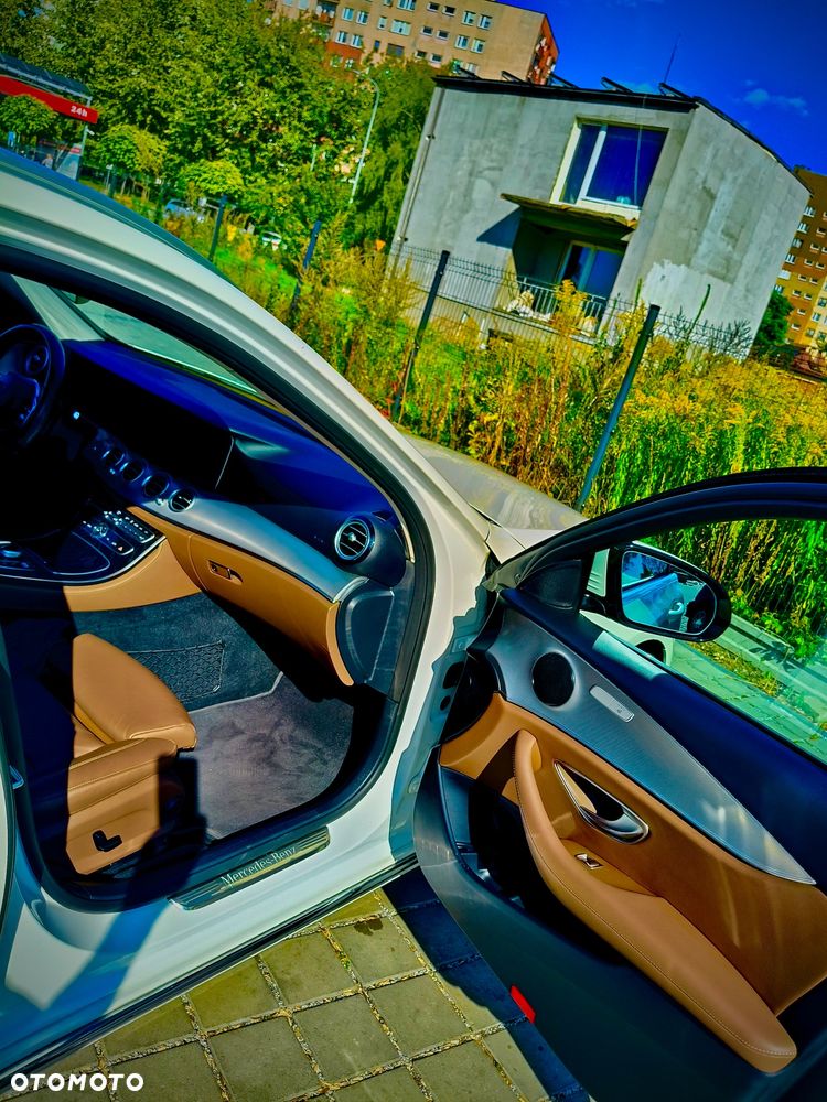 Mercedes-Benz Klasa E 300 de 9G-TRONIC Avantgarde - 10