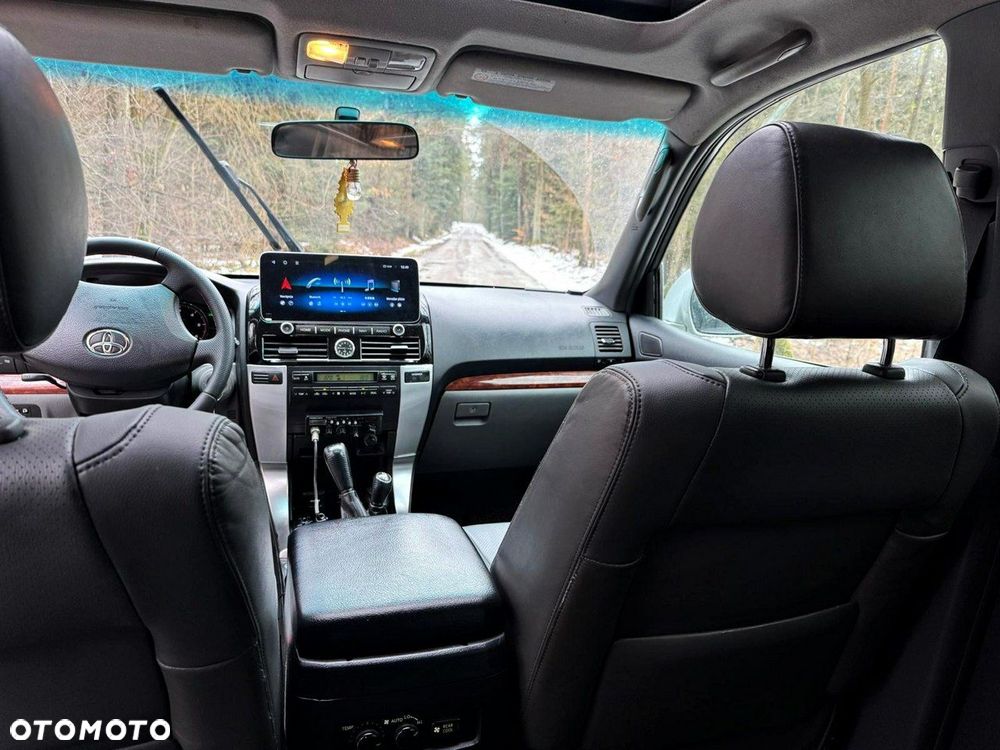 Toyota Land Cruiser LC 3.0 D-4D Prestige - 13