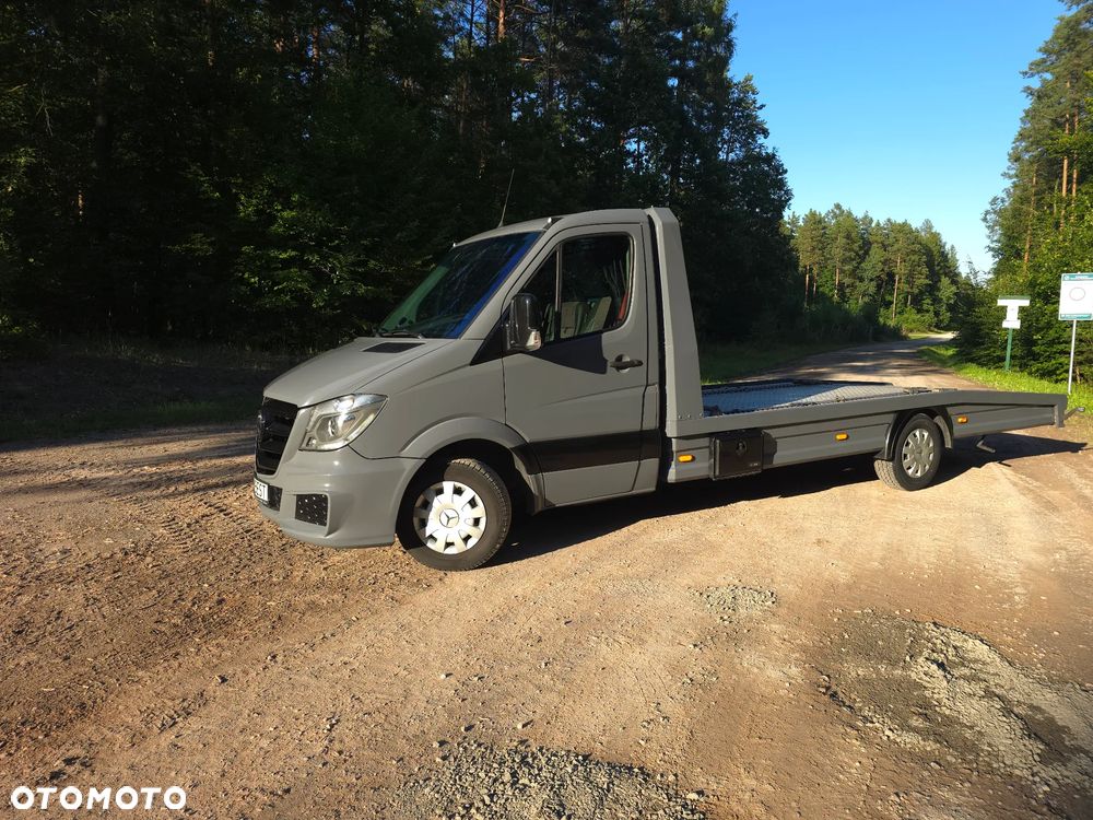 Mercedes-Benz Sprinter - 8