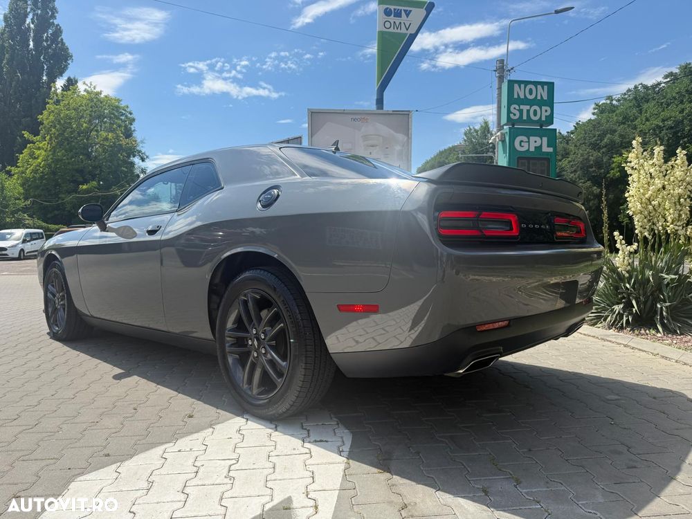 Dodge Challenger Automatik SXT Plus - 8