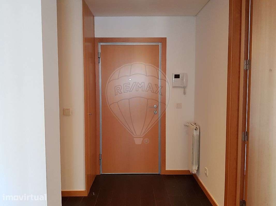 Apartamento T1 para arrendamento - Grande imagem: 2/17
