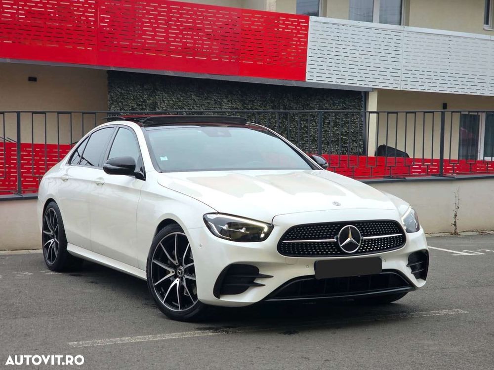 Mercedes-Benz E 220 d T 9G-TRONIC AMG Line - 1