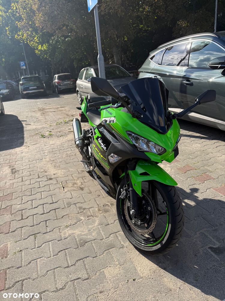 Kawasaki Ninja 400 - 3