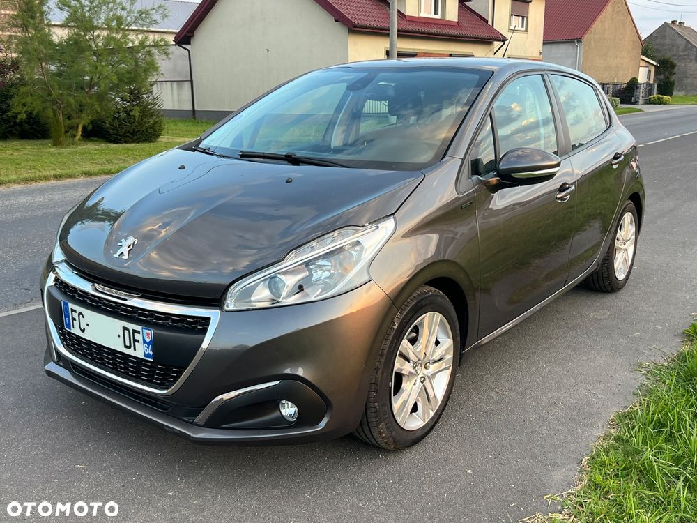 Peugeot 208 PureTech 82 Stop & Start Signature - 1