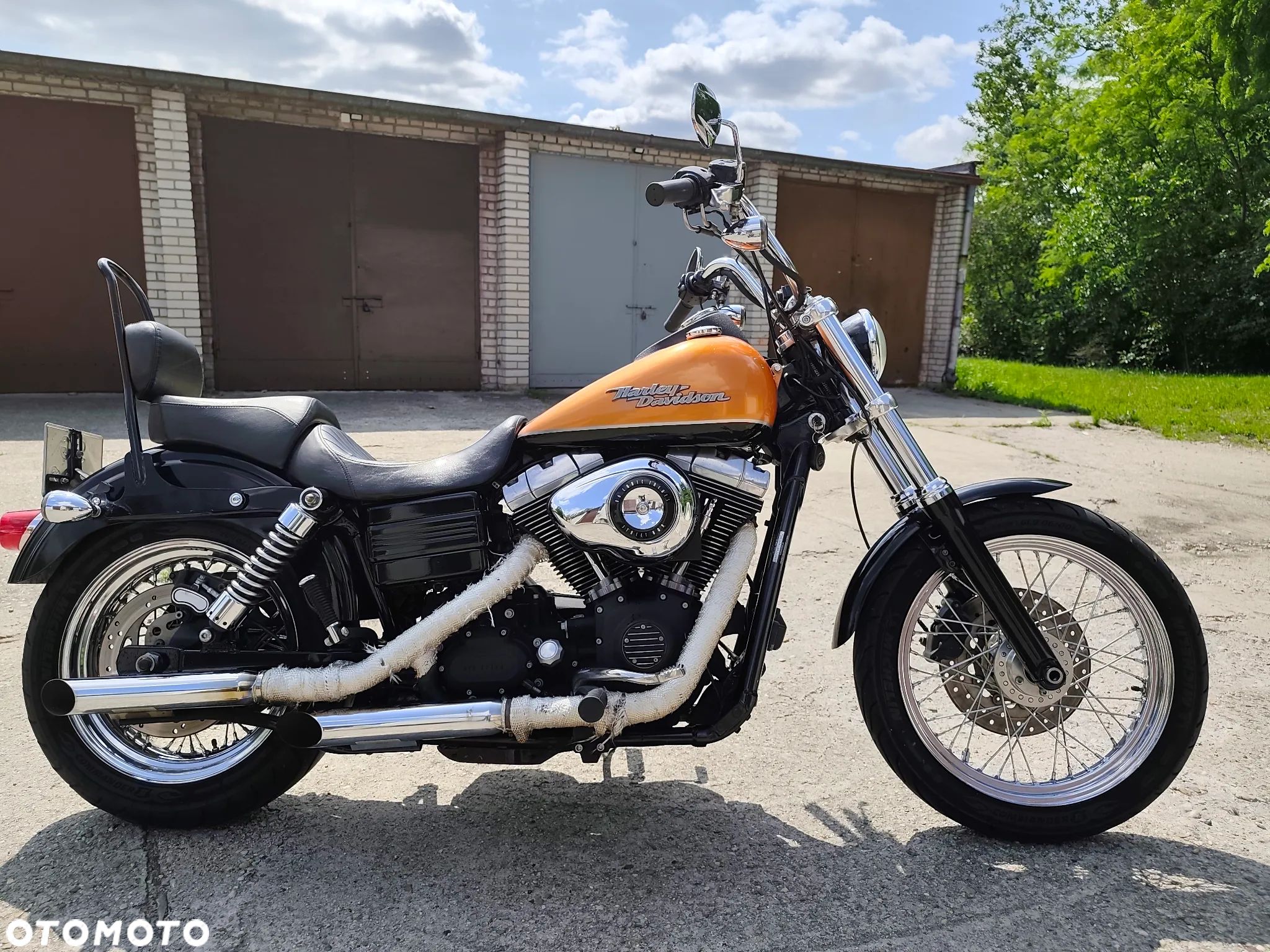 Harley-Davidson Dyna Street Bob - 1