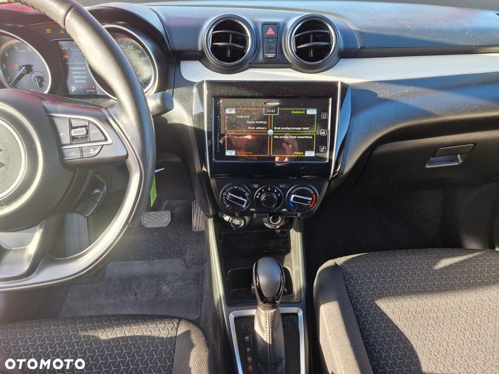 Suzuki Swift 1.2 Dualjet SHVS Premium CVT - 11