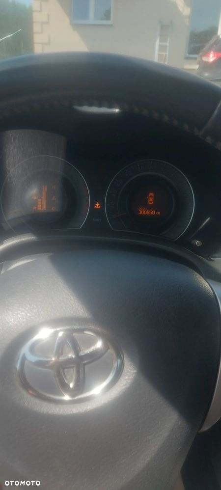 Toyota Corolla 1.6 VVT-i Luna - 2