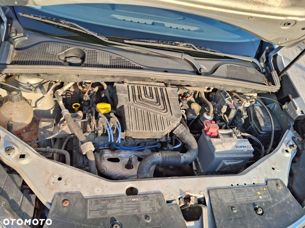 Dacia Lodgy 1.6 Laureate - 13