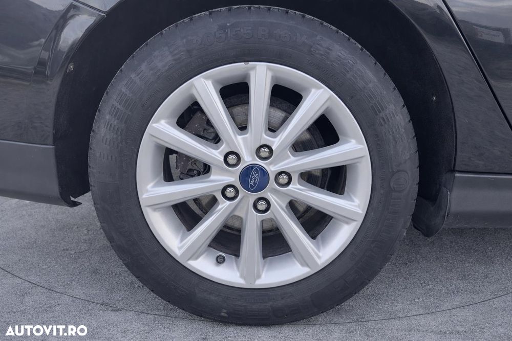 Ford Focus 1.0 EcoBoost Start-Stopp-System TITANIUM - 7