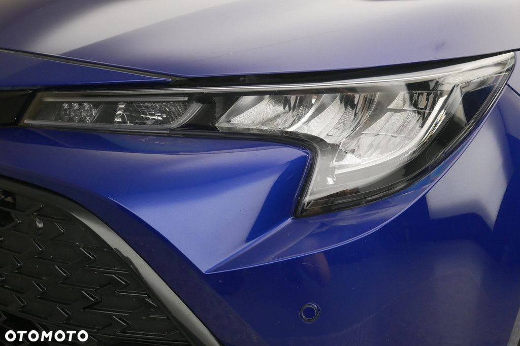 Toyota Corolla - 13