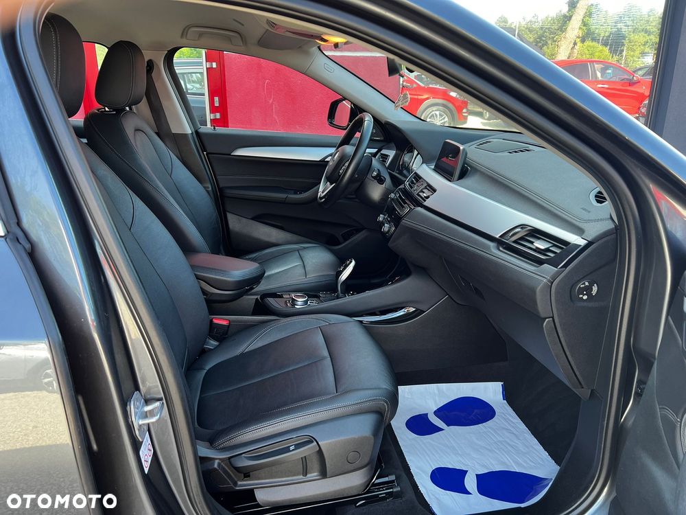 BMW X2 sDrive18i Advantage Plus - 7