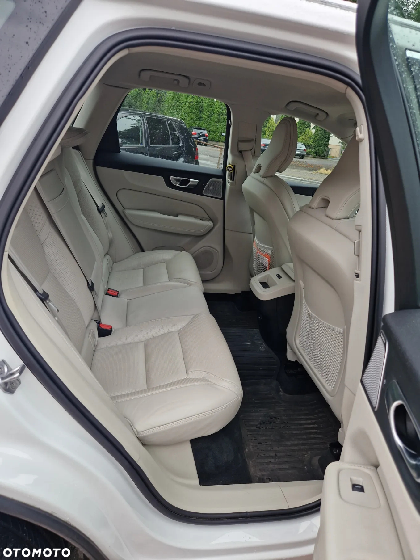 Volvo XC 60 D5 AWD Inscription - 10