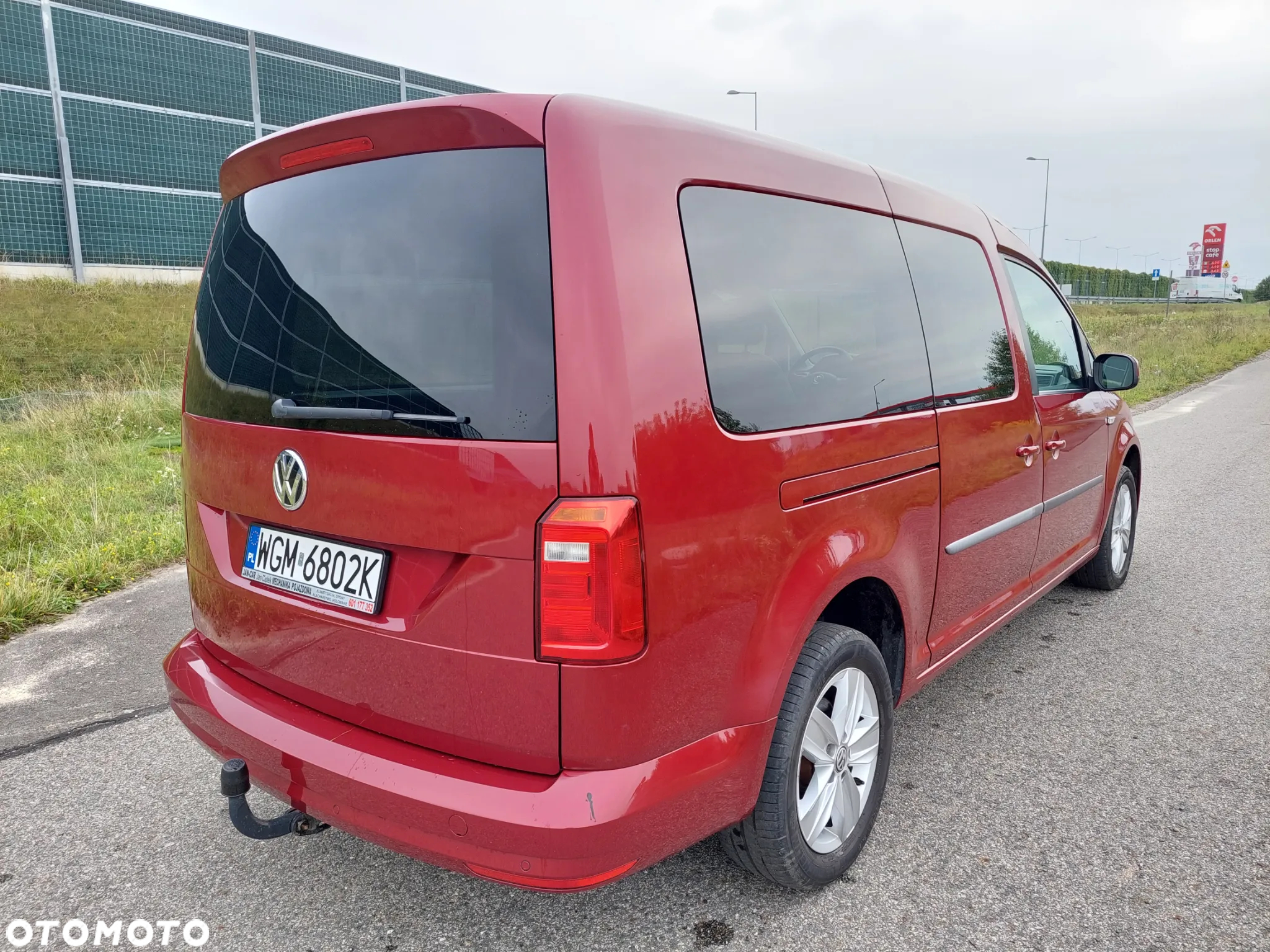 Volkswagen Caddy Maxi 2.0 TDI Trendline Mixt - 9