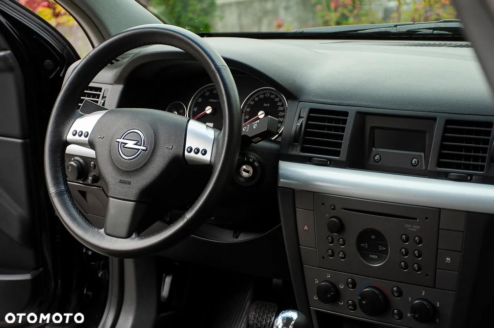 Opel Vectra 1.8 Design - 25