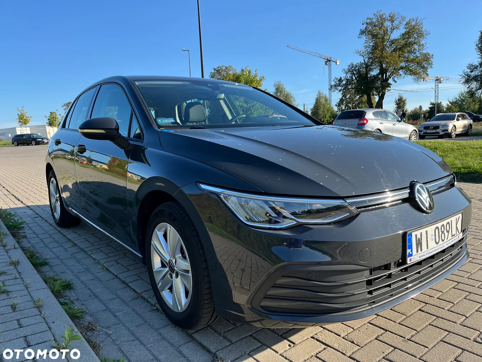 Volkswagen Golf - 10