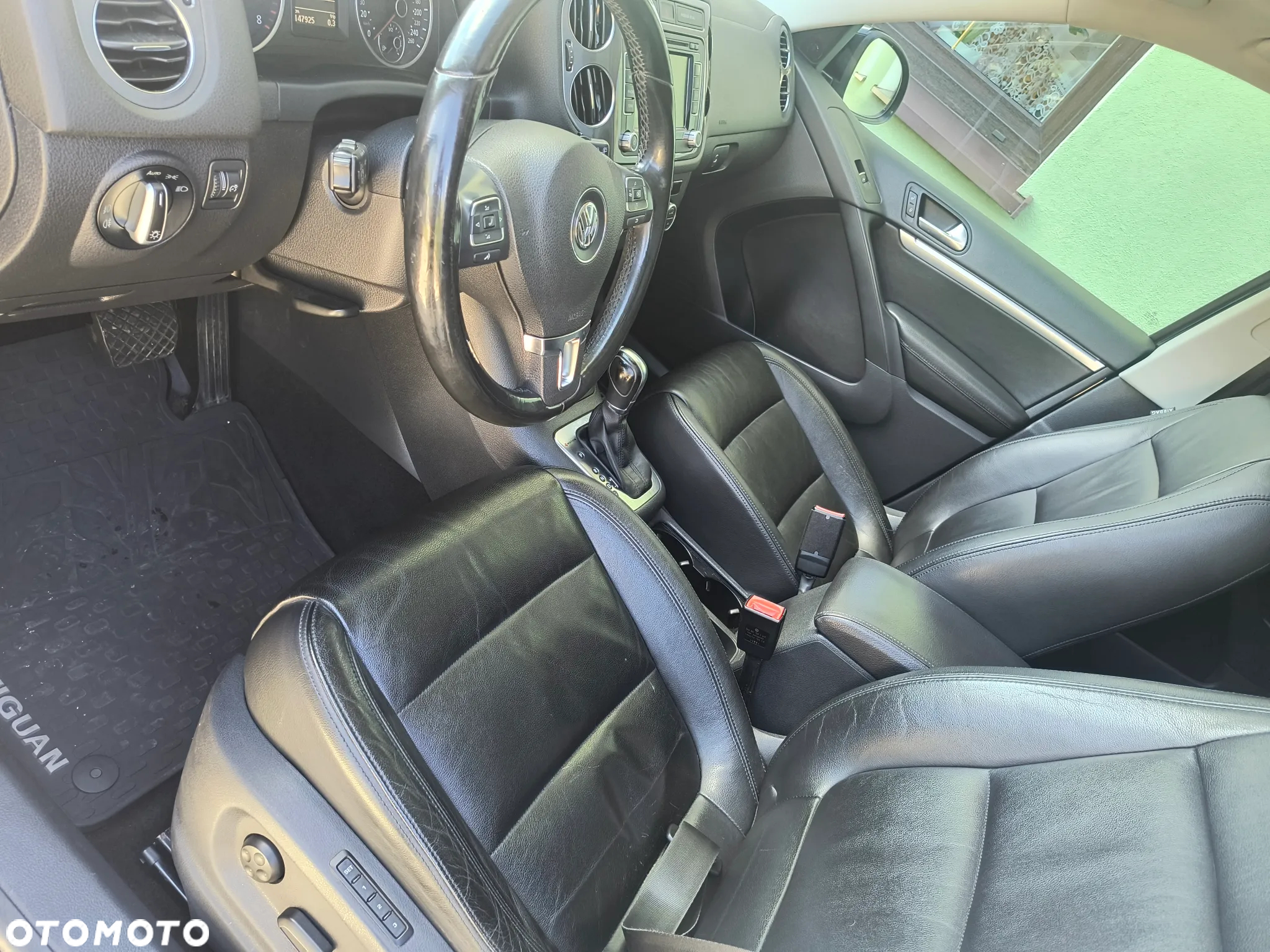 Volkswagen Tiguan - 8