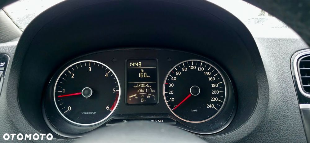 Volkswagen Polo 1.6 TDI DPF Highline - 21