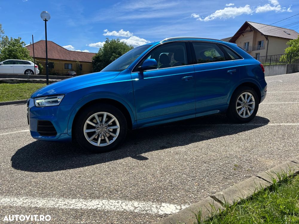 Audi Q3 2.0 TDI sport - 17