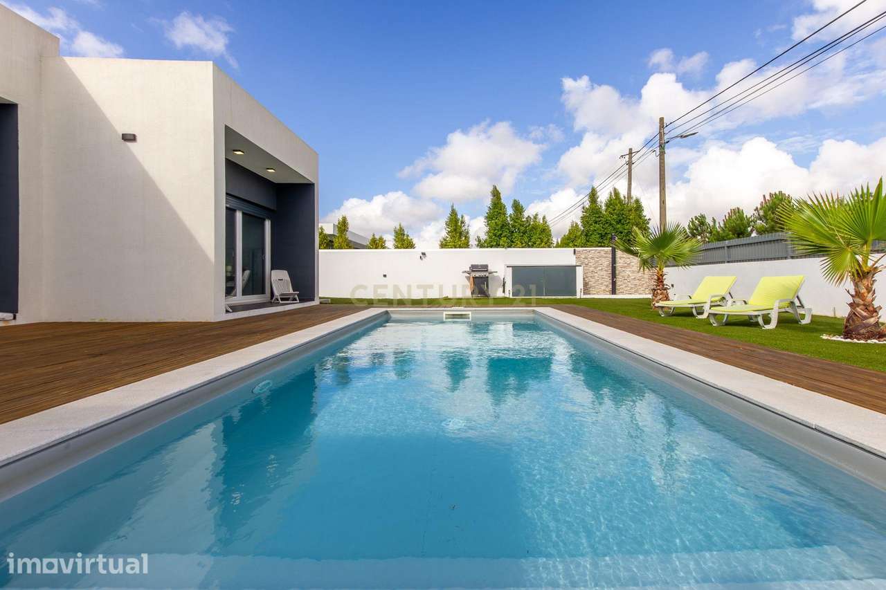 Moradia Terrea de Luxo com Piscina  - Qtª Marquesa - Palmela - Grande imagem: 2/33