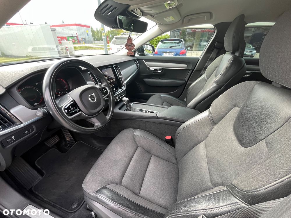 Volvo S90 D4 AWD Geartronic Momentum - 11
