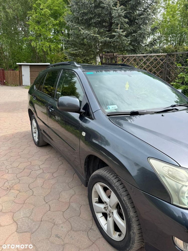 Lexus RX - 4