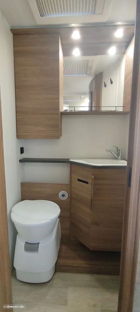 Pilote Expression P746C - IVA descriminado - C. central - Cx. AT9 - 7