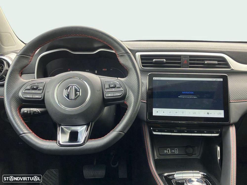 MG ZS EV 72.6 kWh Luxury OBC 11 kW - 13