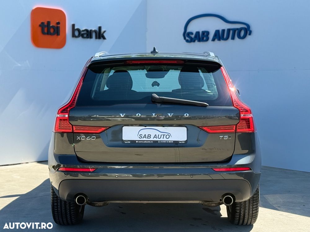 Volvo XC 60 T5 AWD Geartronic Momentum - 23
