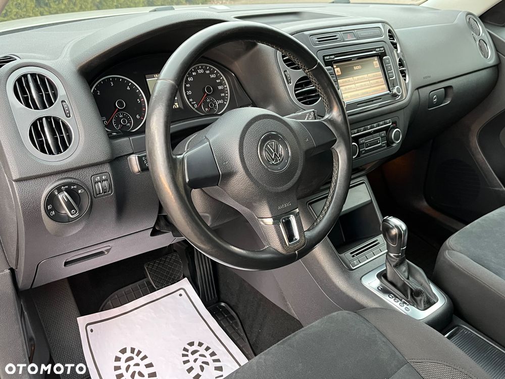 Volkswagen Tiguan - 14