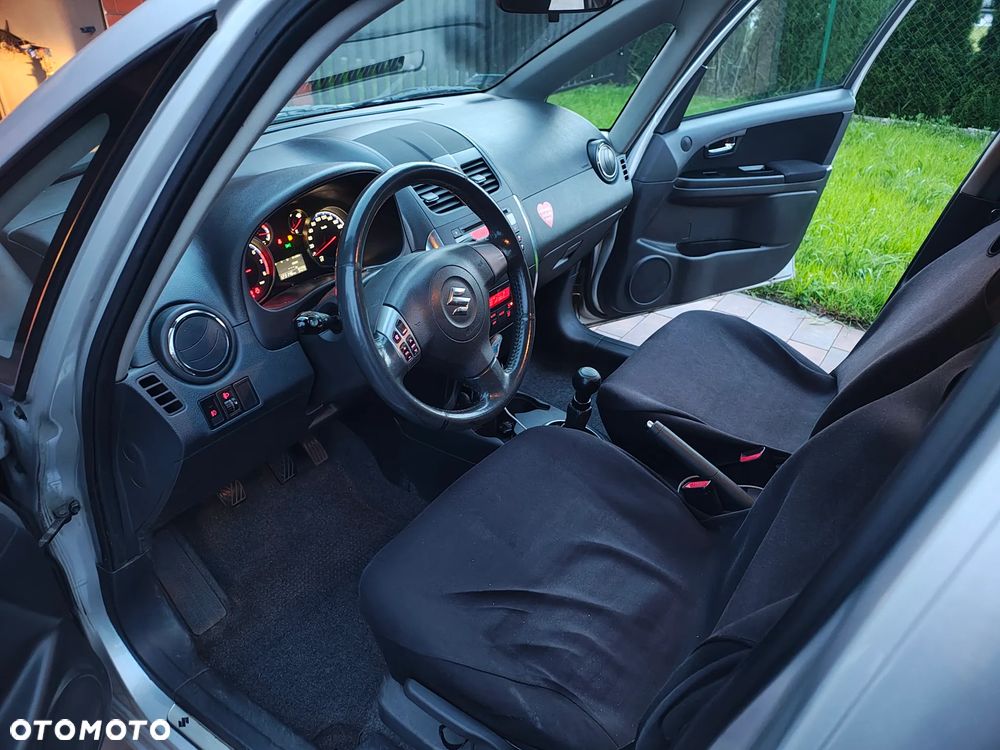 Suzuki SX4 - 6