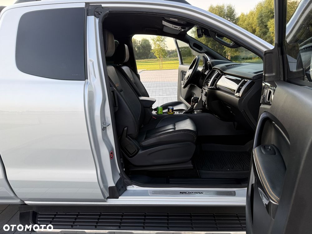 Ford Ranger 2.0 EcoBlue 4x4 DC Wildtrak - 34