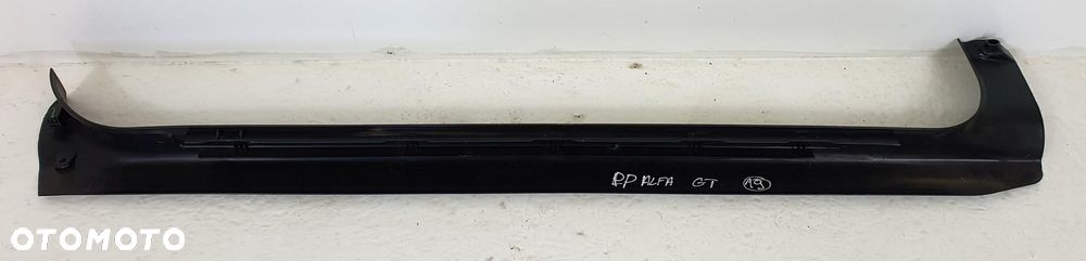 LISTWA NAKŁADKA PROGU PRAWY PRZÓD ALFA ROMEO GT - 6